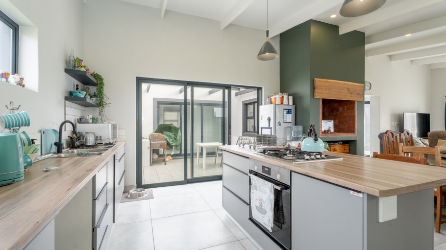 3 Bedroom Property for Sale in Agulhas Western Cape